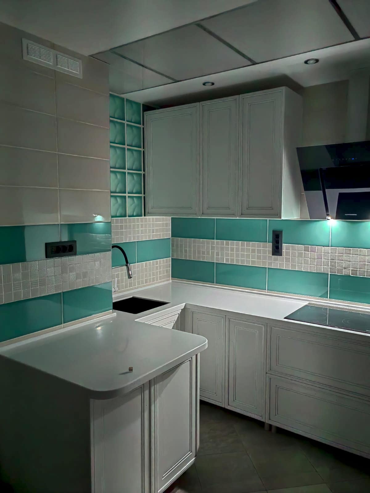 Ремонт кухни Донская 4